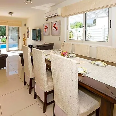 Hotel Athena Protaras