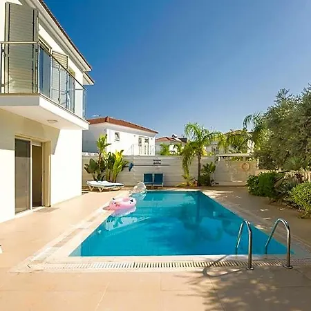Hotel Athena Protaras