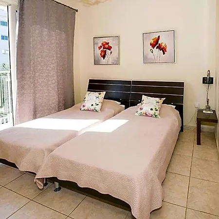 Athena Hotel 4*