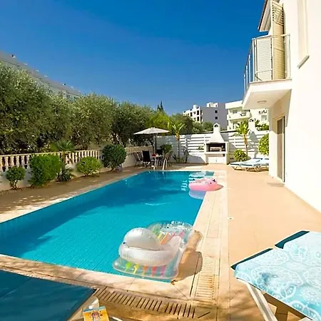 Athena Hotel